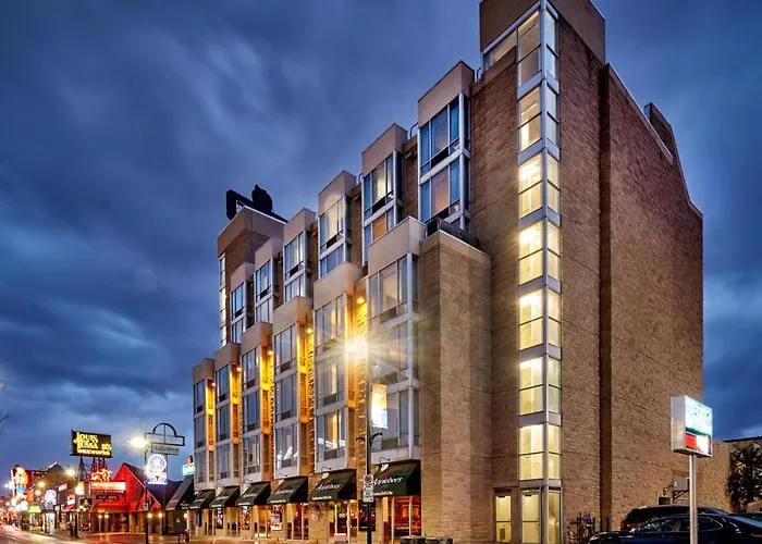 The Falls Hotel & Inn